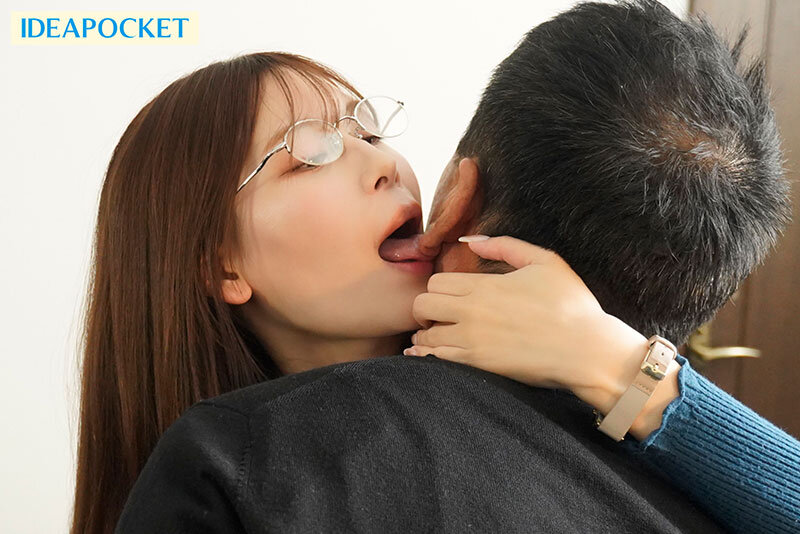 Địt em thủ thư vú to có sở thích chăn chuối Tsumugi Akari